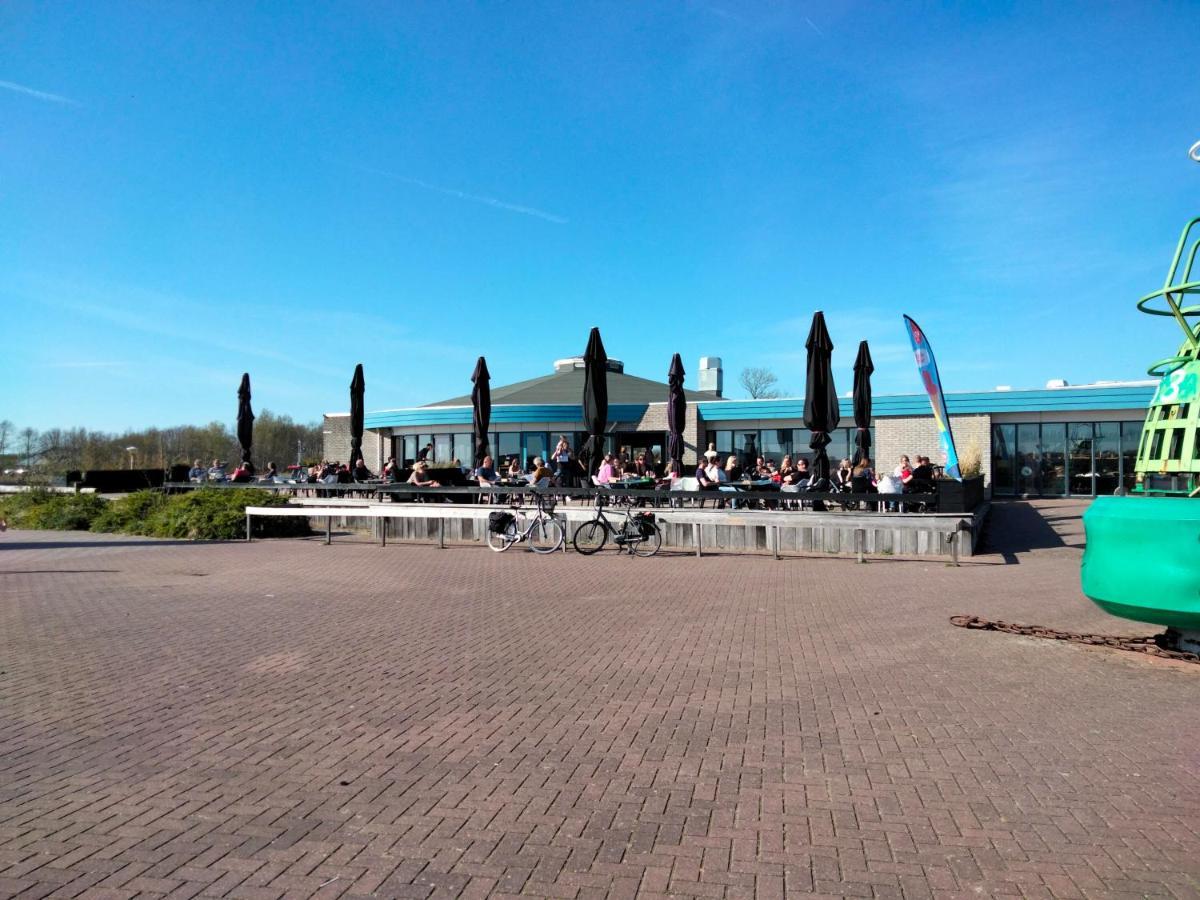 Bj Chalets - Robbengat 68 - Gezellige Chalet Op Vakantiepark Lauwersoog! Vroege Incheck! Bagian luar foto